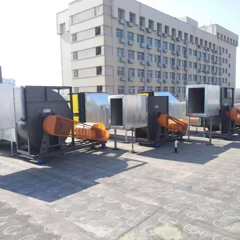 油煙凈化專(zhuān)用風(fēng)機(jī) 改造后1 油煙凈化專(zhuān)用風(fēng)機(jī) 改造后1